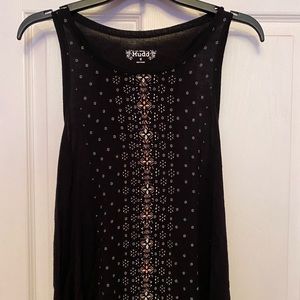Black tank top w/ white/pink pattern